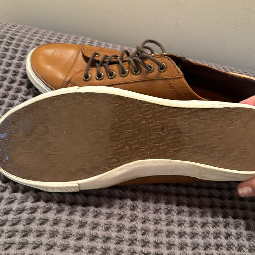 Coach Men's Tan Leather Sneakers - Picture 6 of 16